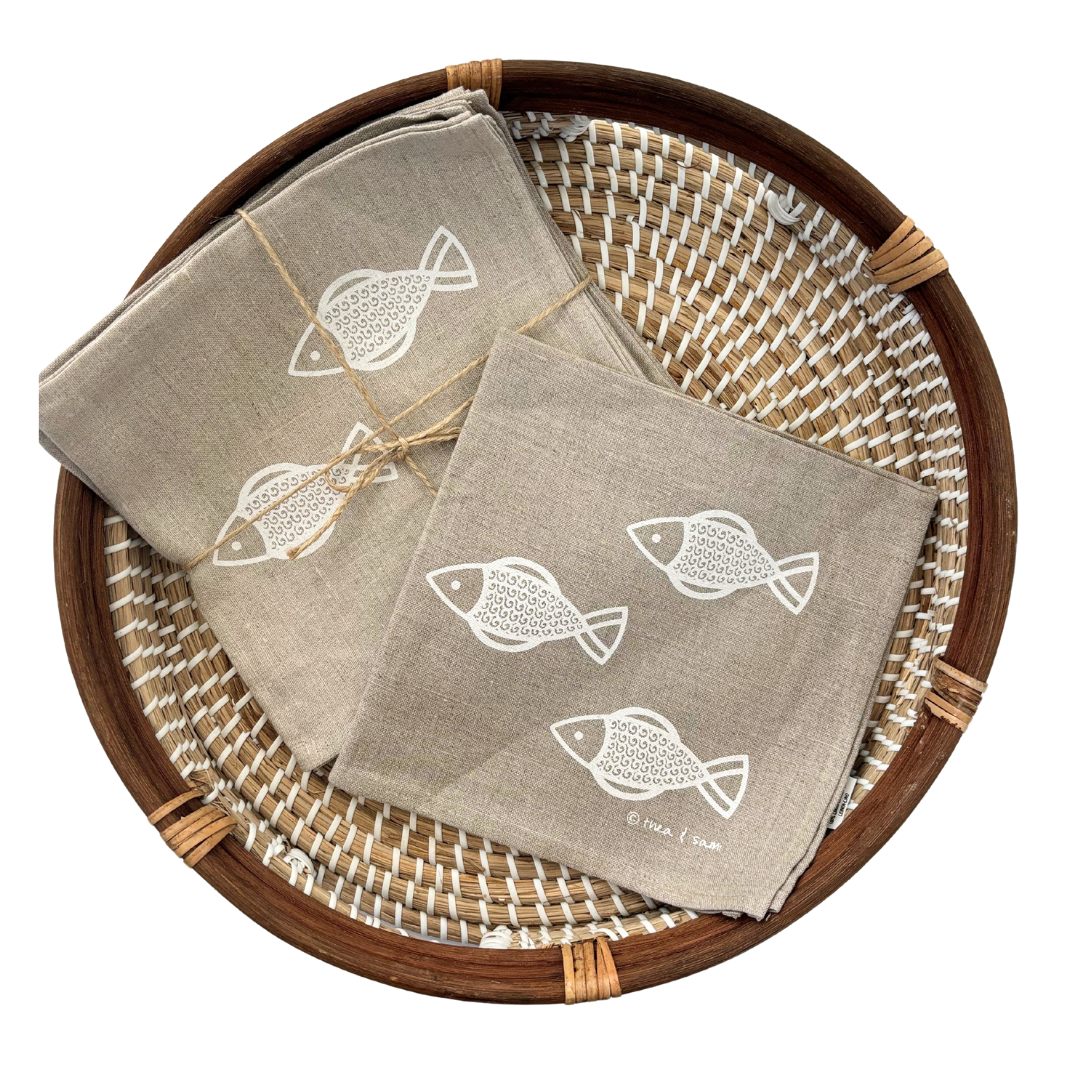 Loads of Fishes Linen Napkins - White (Set of 4)