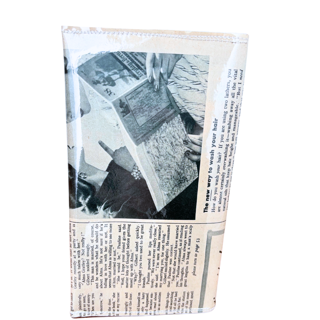 Vintage 1950's women's magazine wallet - Sunsilk Shampoo