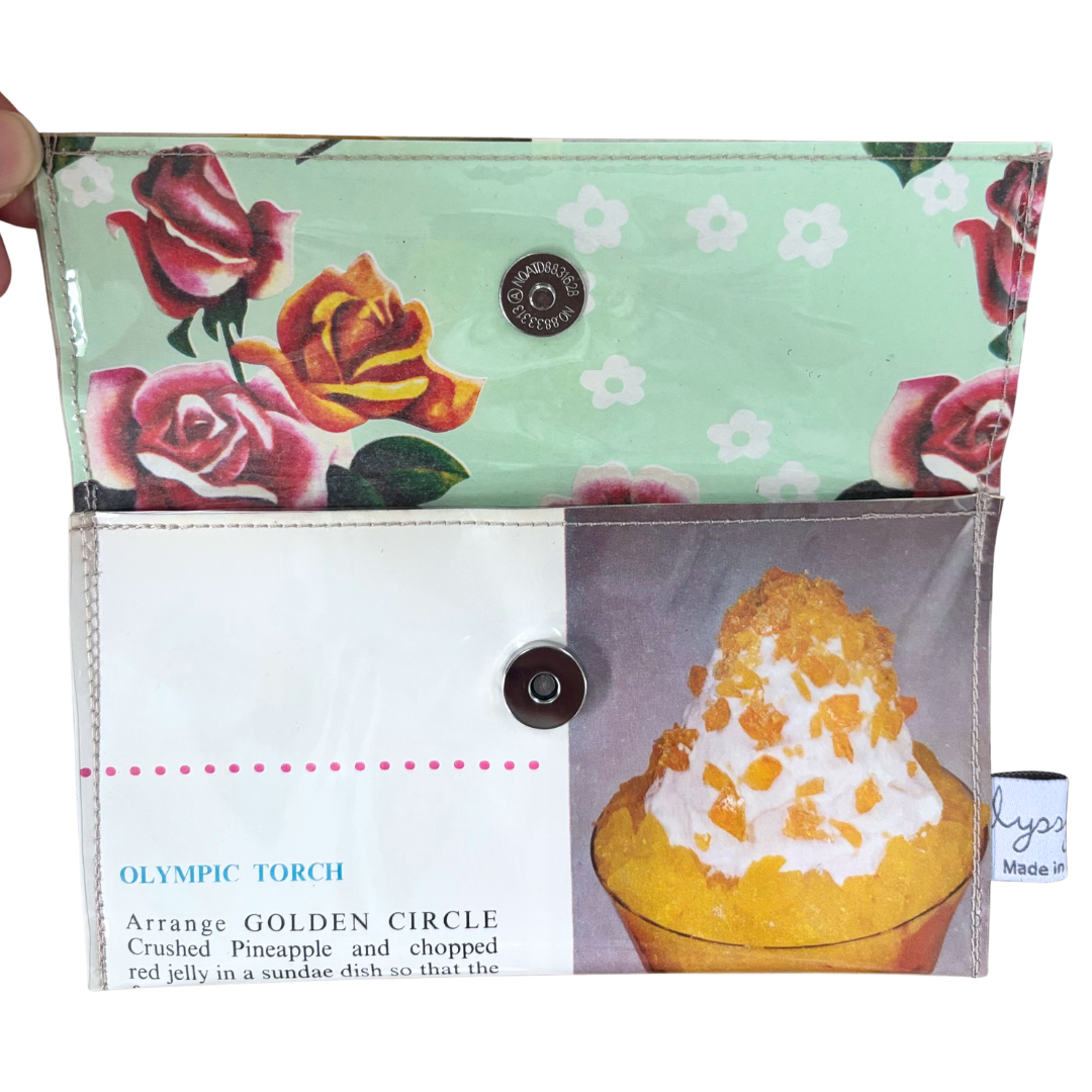 Retro Recipe Wallet - Olympic Torch
