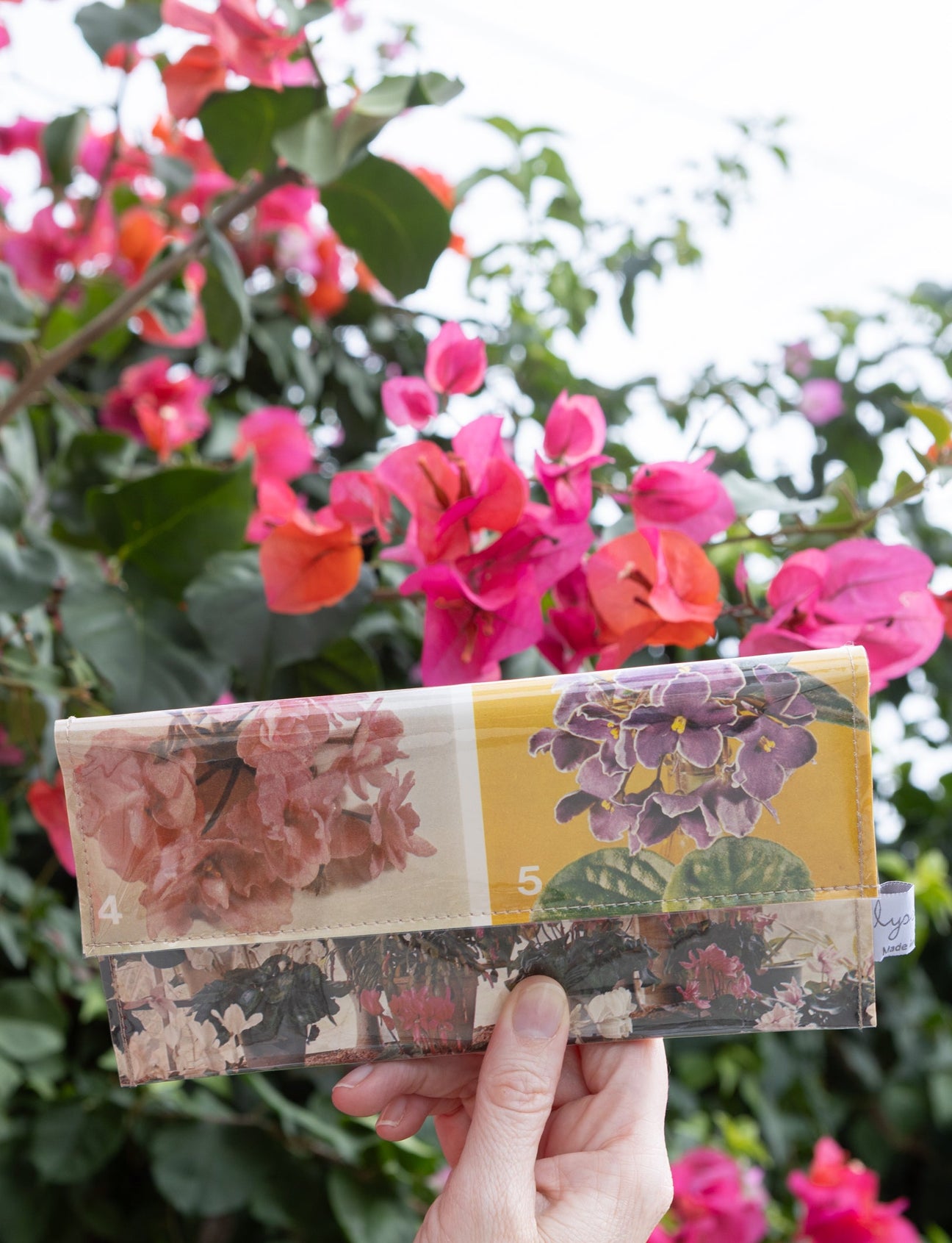 Handmade wallet made from the page of a vintage gardening book - Lyssy may