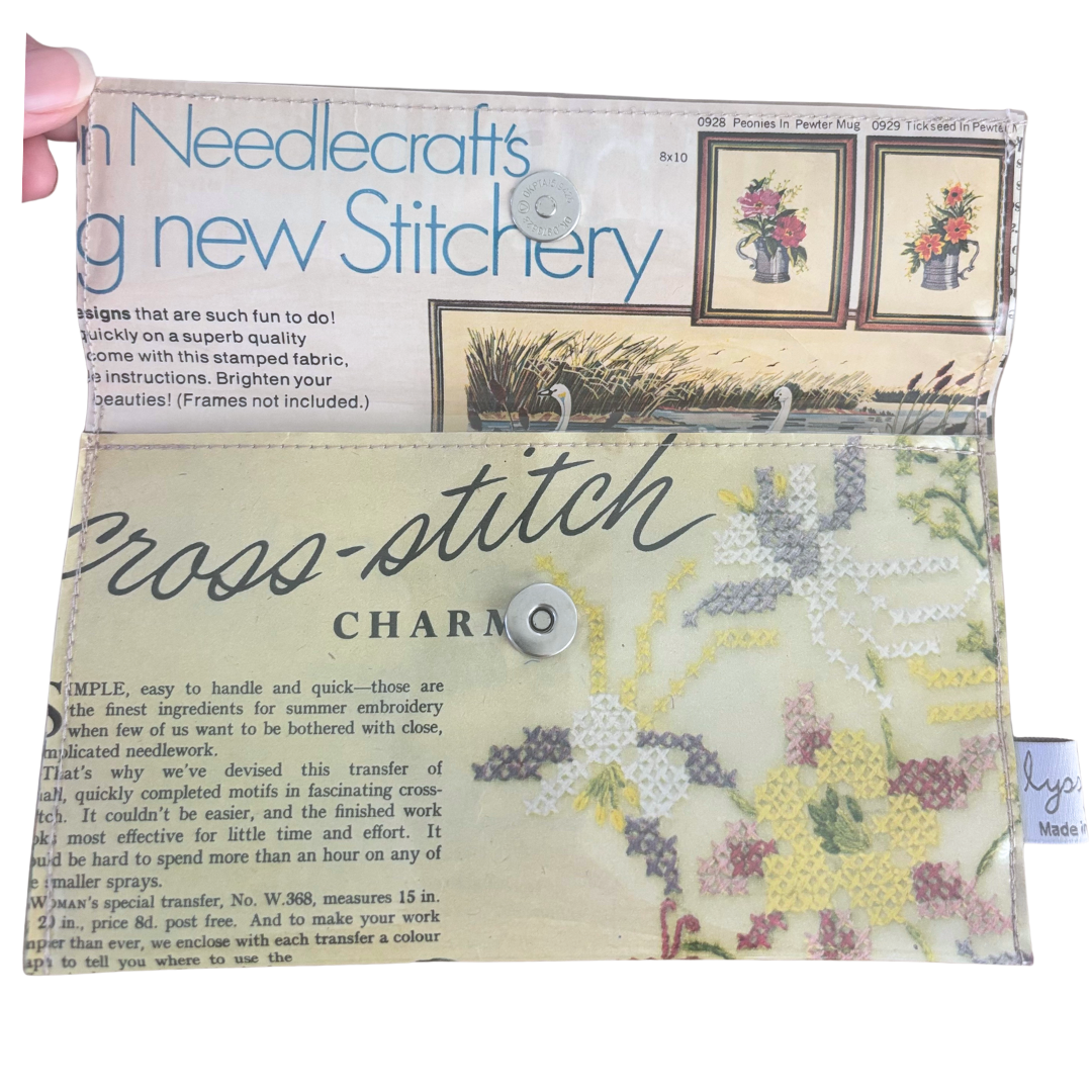 Vintage 1950's magazine wallet - Cross Stitch Charm