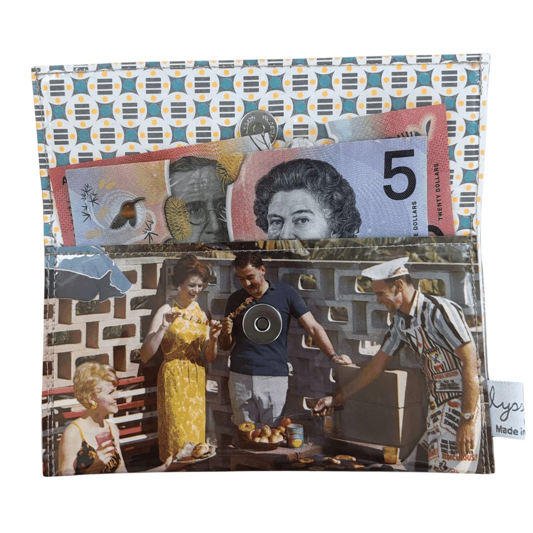 1960s Golden Circle BBQ scene retro recipe wallet with BBQ Party Kebobs recipe and vintage geometric lining