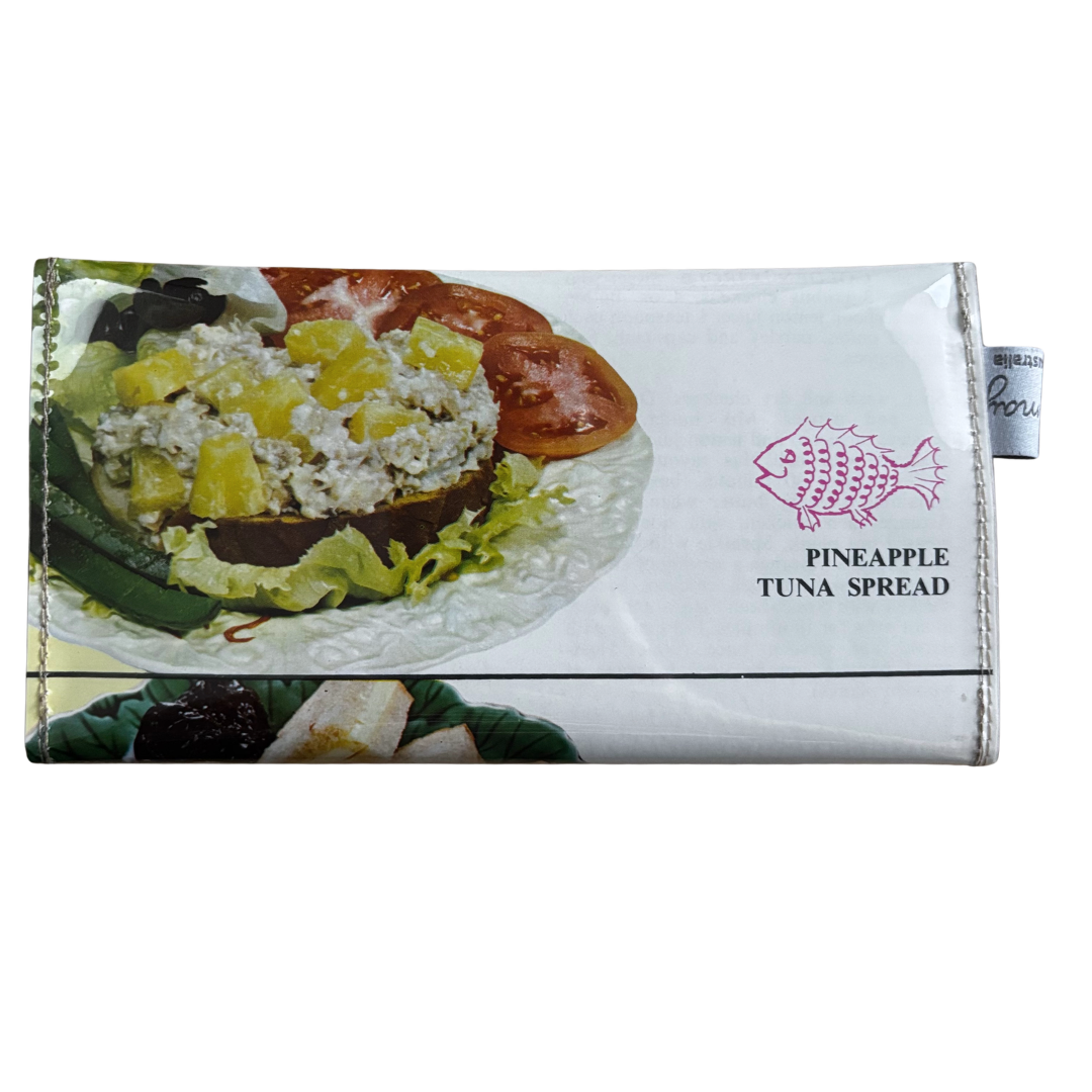 back of wallet showing of Pineapple Tuna Spread with a visual of the product on a white background