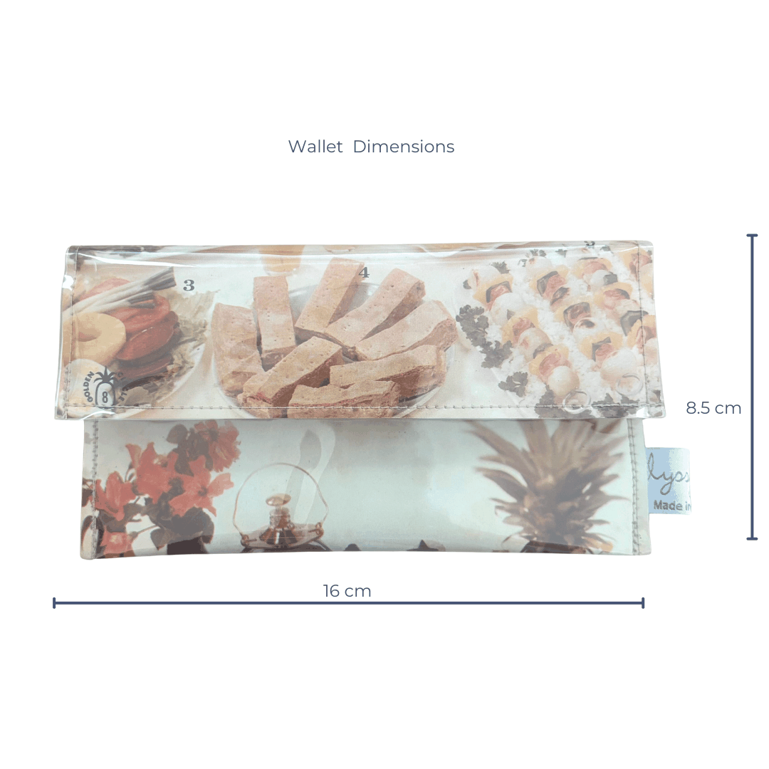handmade vintage recipe wallet with dimensions displayed on a white background