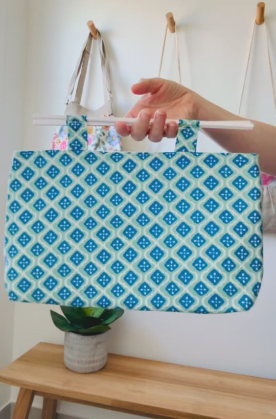 Noosa Escape Chopstick Handle Clutch Bag